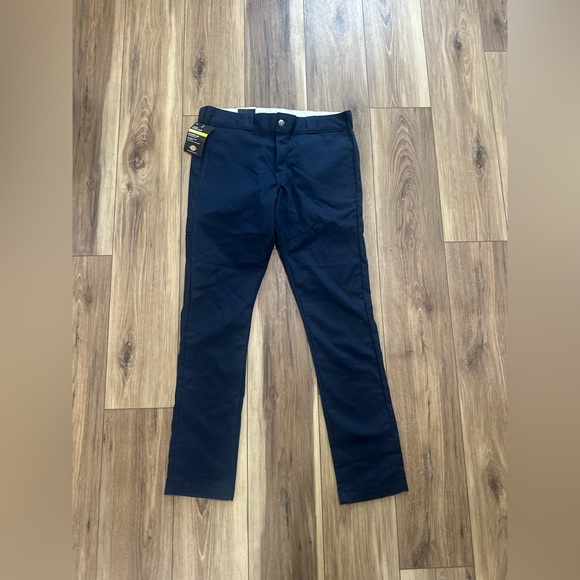 Dickies Men's Navy twill work skinny pants size 34X32 NWT - Picture 2 of 6